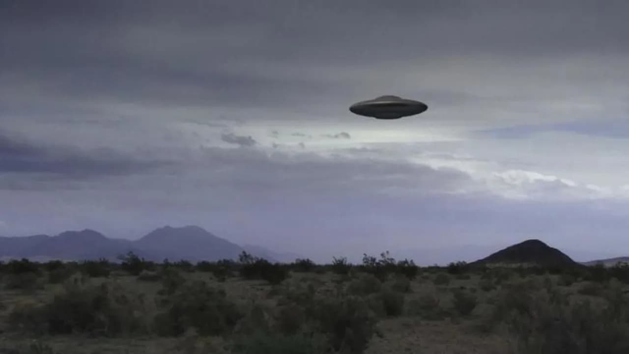 How to Build a Faceless YouTube Channel in the Paranormal Area 51 Niche with AI